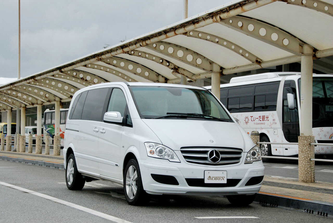 Mercedes Benz V350　7人乗り　リムジン那覇空港個別無料送迎(最大7人まで)！　　　　　　　　　　※諸事情等により、リムジン以外での送迎になる場合もあり画像