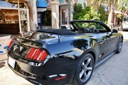New Ford Mustang Cabriolet（ブラック）画像