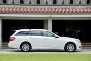 Mercedes Benz E300 Station Wagon 　画像