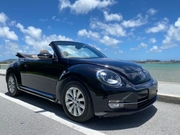 Volks Wagen The Beetle Cabriolet（ブラック）　リムジン那覇空港個別無料送迎(最大7人まで)！　　※諸事情等により、リムジン以外での送迎になる場合もあり画像