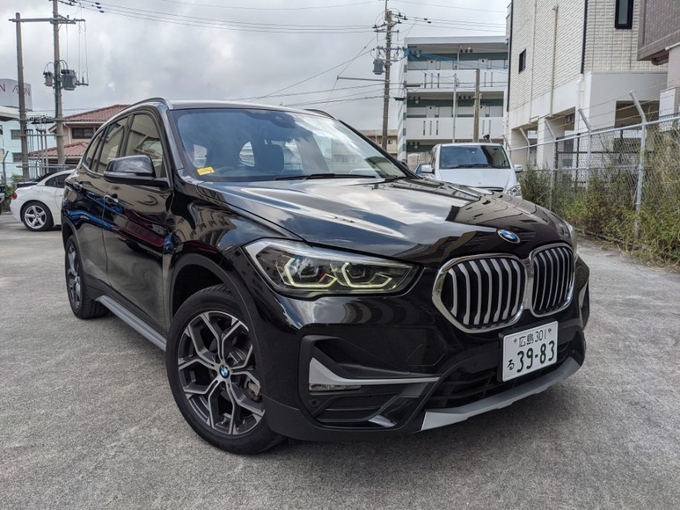 BMWX1　Xdrive　リムジン那覇空港個別無料送迎(最大7人まで)！　　　　　　　　　　　　　　　　　　　　　　　　　※諸事情等により、リムジン以外での送迎になる場合もあり画像