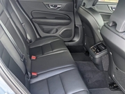 VOLVO　S60　B4　2.0Lハイブリッド車！！　リムジン那覇空港個別無料送迎(最大7人まで)！　　　　　　　　　　※諸事情等により、リムジン以外での送迎になる場合もあり画像