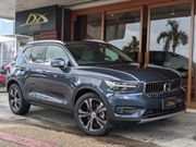 VOLVO XC40 B4 AWD　令和3年7月登録車 　リムジン那覇空港個別無料送迎(最大7人まで)！　　　　　※諸事情等により、リムジン以外での送迎になる場合もあり画像