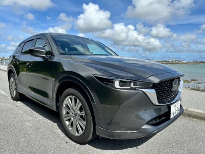 MAZDA CX-5　25SExclusiveMode (ガソリン車)　リムジン那覇空港個別無料送迎(最大7人まで)！  ※諸事情等により、リムジン以外での送迎になる場合もあり画像