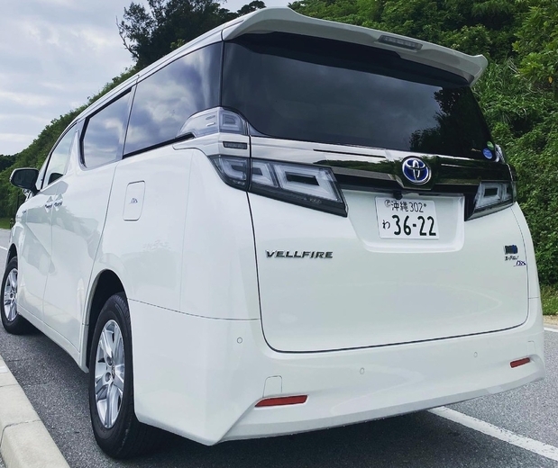 TOYOTA　VELLFIRE HYBRID　No.2　7人乗り　 ※リムジン那覇空港個別無料送迎(最大7人まで)！※諸事情等により、リムジン以外での送迎になる場合もあり画像