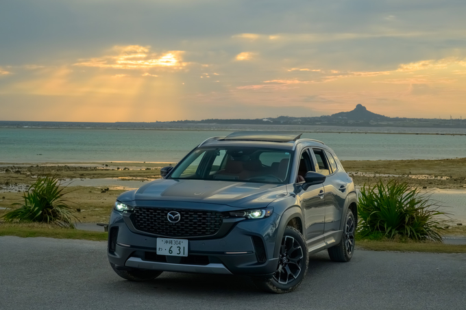 MAZDA　CX-50 　Meridian Edition（メリディアンエディション）※2024年11月新車登録！　　　　2.5L直列4気筒ガソリン・ターボエンジン　米マツダ平行輸入 (左ハンドル)画像