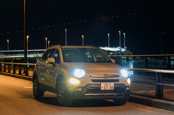 新入庫！　フィアット　500X(チンクエチェント･エックス)　クロス　4×4　　　　　　　　　　　　　　　　リムジン那覇空港個別無料送迎(最大7人まで)！　　　　　　　　　　　　　　　　　　　　　　　　　　※諸事情等により、リムジン以外での送迎になる場合もあり画像